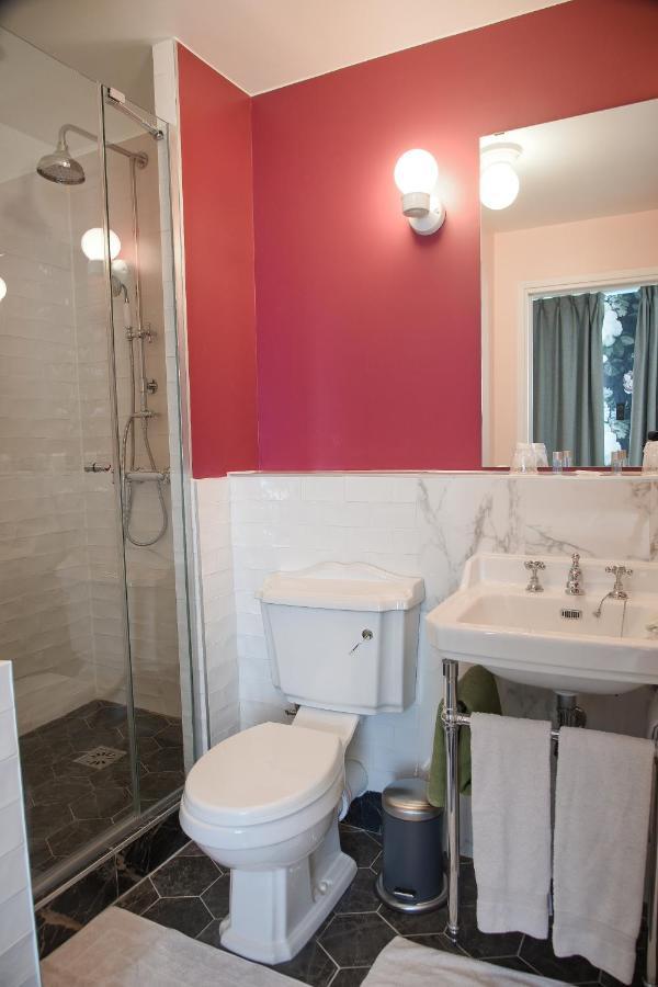 Auberge La Renaissance Asnieres-sur-Oise Ngoại thất bức ảnh